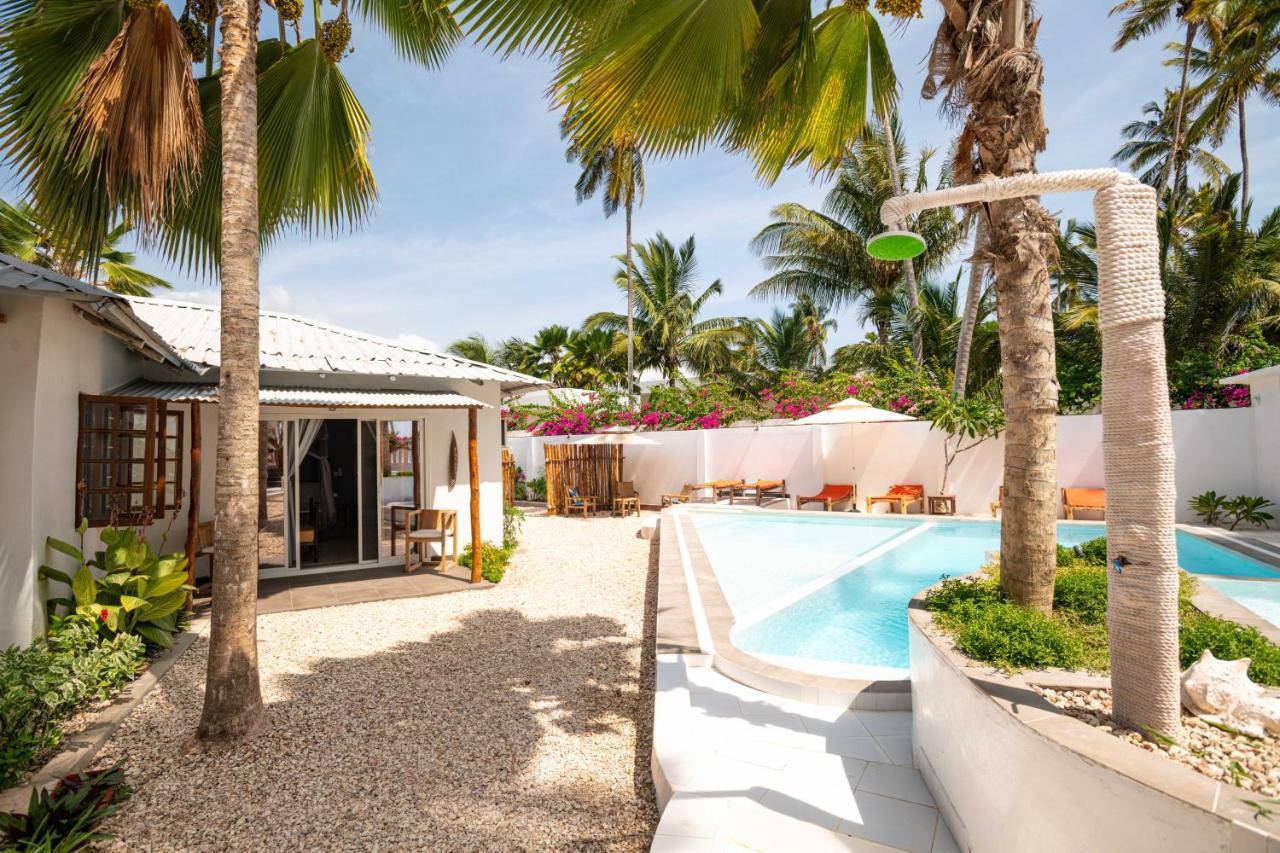 Seashore Hotel 4*