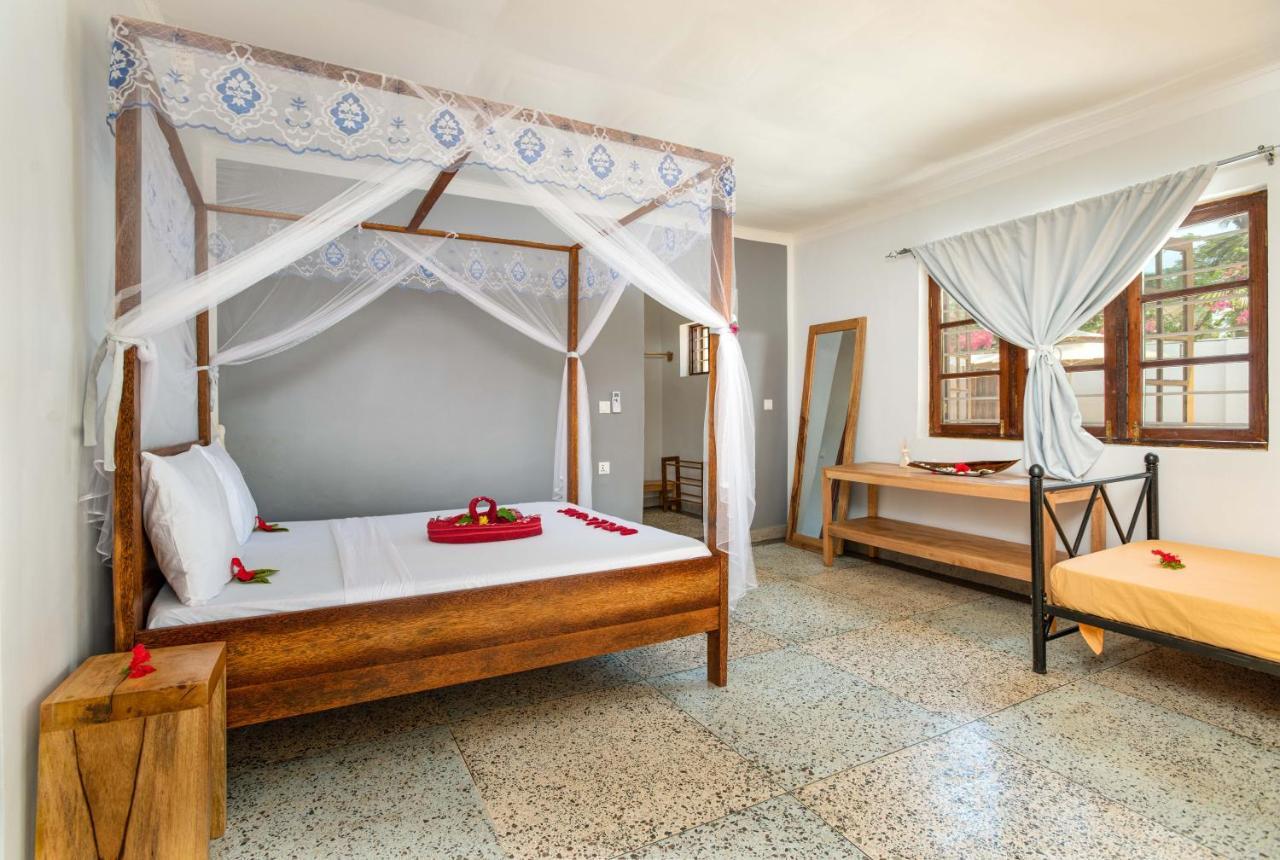 Szálloda Seashore 4*